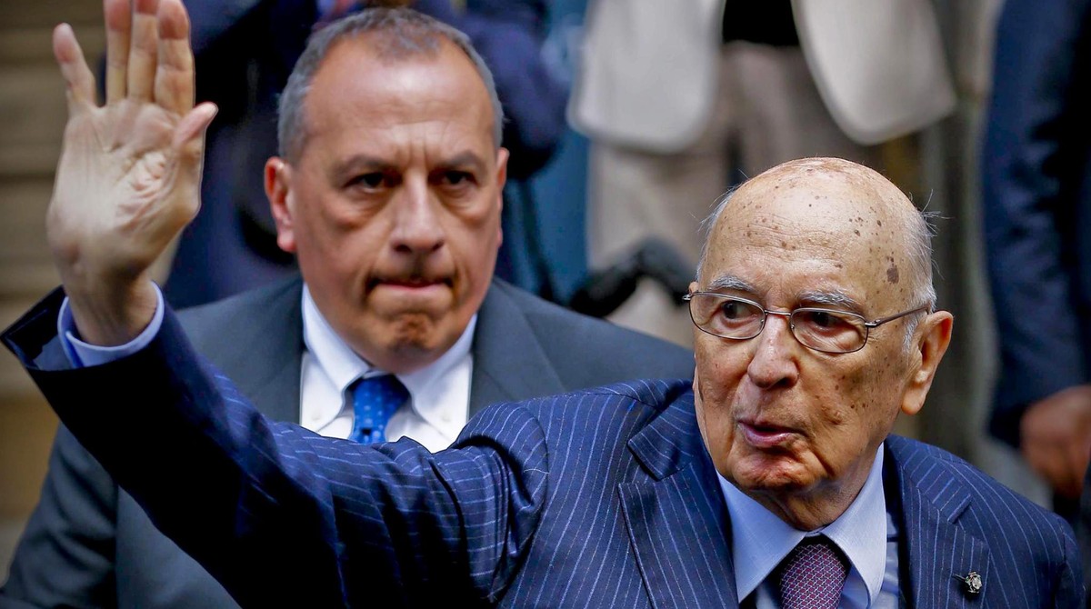 Giorgio Napolitano tritt nach 9 Jahren ab.