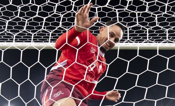 epaselect epa11723658 Switzerland&#039;s forward Noah Okafor during the UEFA Nations League soccer match between Switzerland and Serbia at the Letzigrund stadium in Zurich, Switzerland, 15 November 20 ...