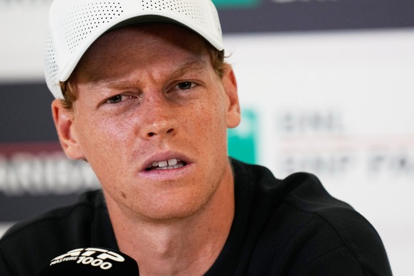 Jannik Sinner, of Italy, listens to a reporters' question during a press conference during the Italian Open at the Foro Italico in Rome, Thursday, May 7, 2026. (AP Photo/Alessandra Tarantino)
Jan ...