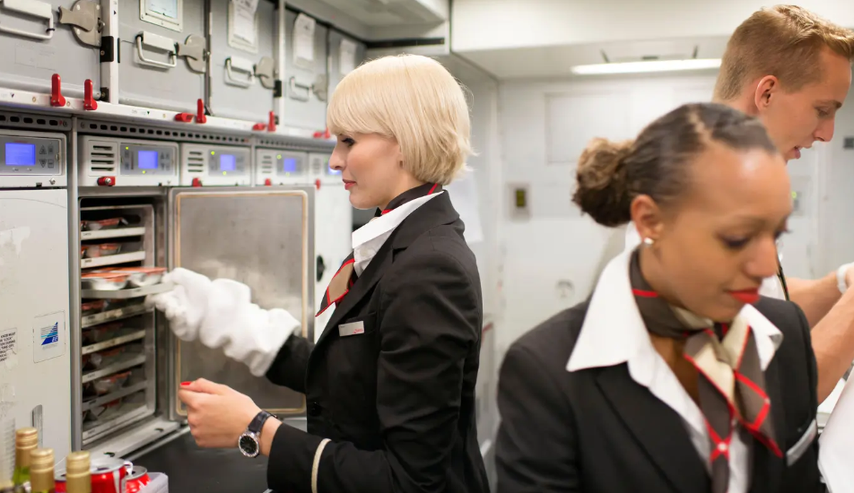 Swiss-Crew swiss airline