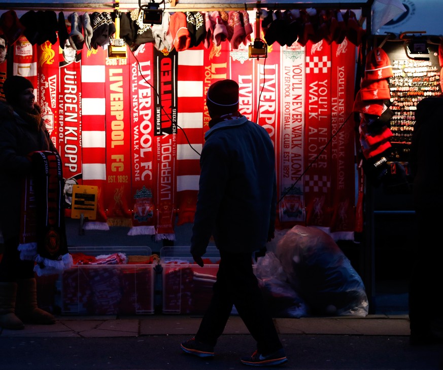 Was weisst du über die Sponsoren der Premier-League-Klubs?