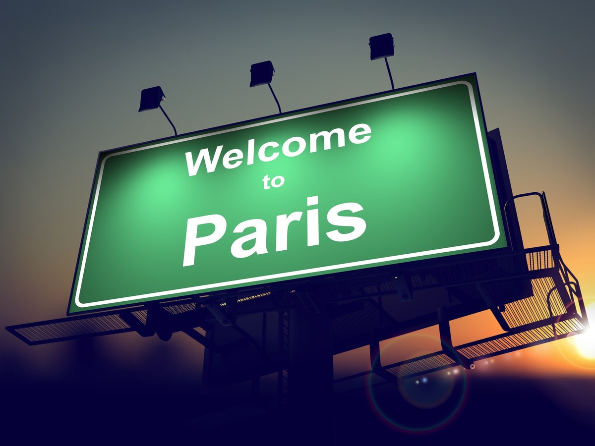 Billboard Welcome to Paris at Sunrise., 31.01.2020 12:20:25, Copyright: xtashatuvangox Panthermedia28015642