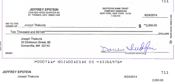 Der Scheck über 2000 US-Dollar.