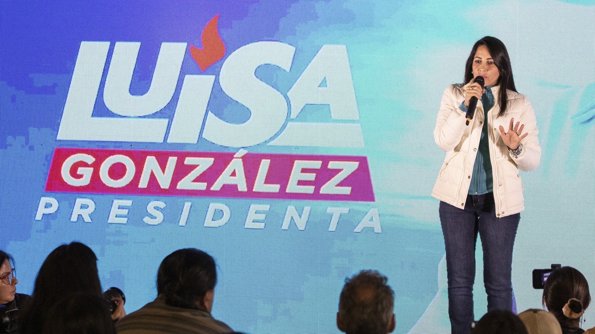 Presidential candidate Luisa Gonz