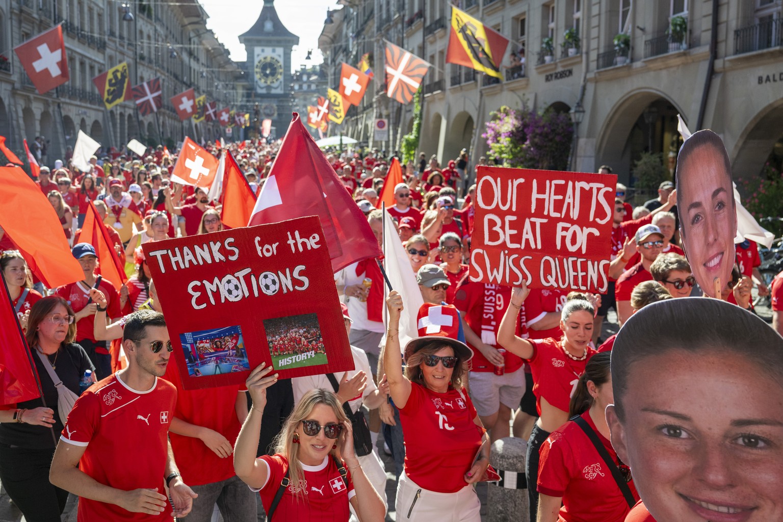 Supporters and Fans from Switzerland at the fan walk prior to the UEFA Women&#039;s EURO 2025 quaterfinal soccer match between Switzerland and Spain in Bern, Switzerland, Friday, July 18, 2025. (KEYST ...