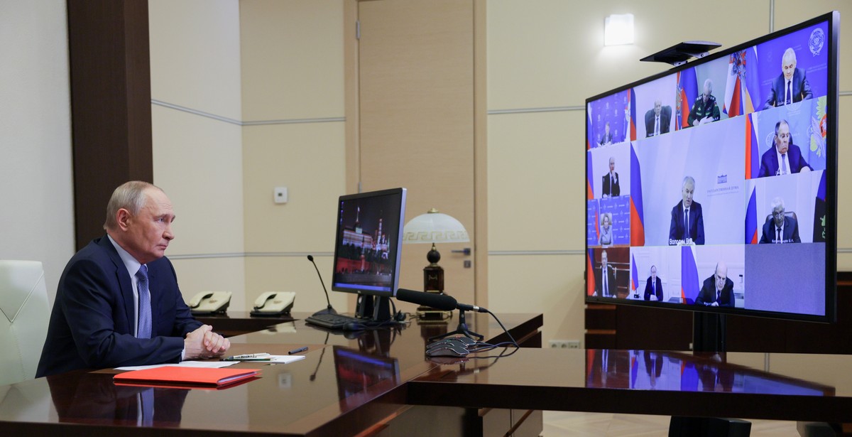 Russian President Vladimir Putin chairs a Security Council meeting at the Novo-Ogaryovo residence outside Moscow, Friday, March 20, 2026. (Gavriil Grigorov, Sputnik, Kremlin Pool Photo via AP)
Russia  ...