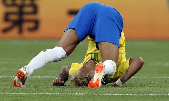 Brazil&#039;s Neymar falls down during the group E match between Brazil and Switzerland at the 2018 soccer World Cup in the Rostov Arena in Rostov-on-Don, Russia, Sunday, June 17, 2018. (AP Photo/Dark ...