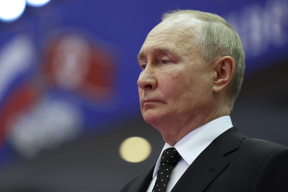 epa11422343 Russian President Vladimir Putin attends a gala concert in Pyongyang, North Korea,19 June 2024. The Russian president is on a two-day official visit to North Korea. EPA/GAVRIIL GRIGOROV/SP ...