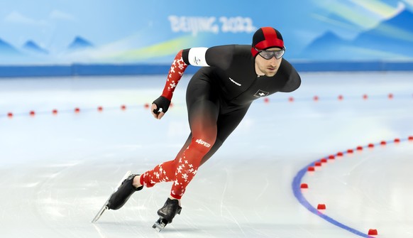 Switzerland&#039;s Livio Wenger competes in the men&#039;s Speed Skating 5000 m competition at the National Speed Skating Oval during the 2022 Olympic Winter Games in Beijing, China, on Sunday, Februa ...