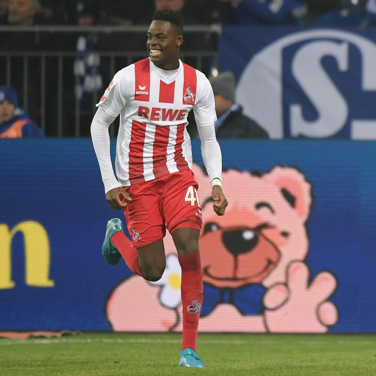 02.12.2017, Fussball GER, 1. Bundesliga Saison 2017 2018, 14. Spieltag, FC Schalke 04 - 1. FC Koeln 2:2, Jubel Sehrou Guirassy (1.FC Koeln), re., Yann Aurel Bisseck (1.FC Koeln) *** 02 12 2017 Soccer  ...