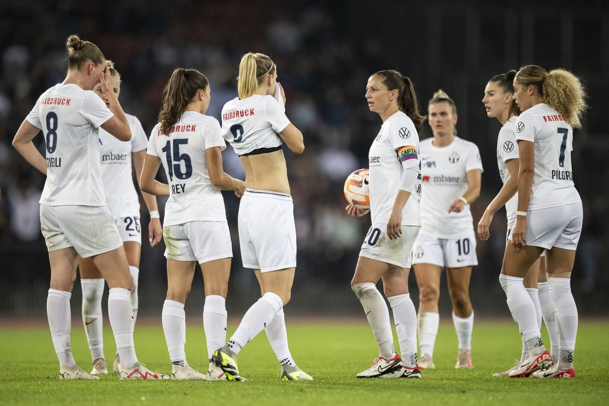 Zurich women react in disappointment after conceding their fifth goal during the UEFA Women's Champions League soccer match 3 between Switzerland's FC Zuerich and Dutch's AFC Ajax Vrouw ...