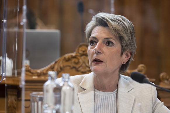 Bundesraetin Karin Keller-Sutter spricht zur Kleinen Kammer an der Sommersession der Eidgenoessischen Raete, am Montag, 31. Mai 2021 im Staenderat Bern. (KEYSTONE/Alessandro della Valle)