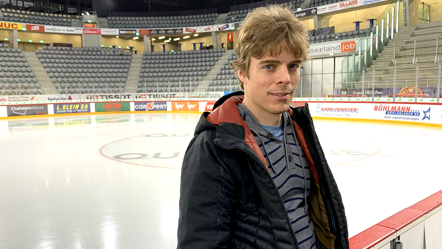 Alleine in der Tissot Arena. Die Coronavirus-Pandemie beendete die 17-jährige Karriere von Jonas Hiller vorzeitig.