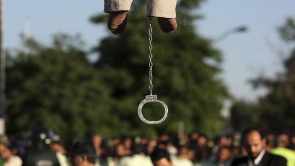 Szene einer Hinrichtung in der Nähe von Teheran: Im Iran wurden 2015 mindestens 977 Menschen hingerichtet.