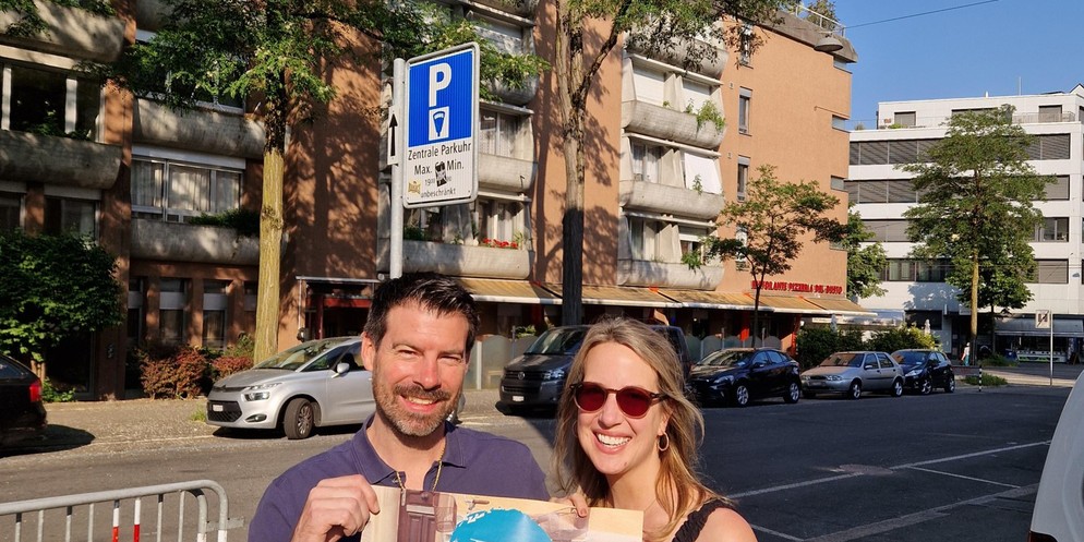 Cyrill Kilchenmann und Ursina Iselin organisieren den ersten Breitsch-Märit.