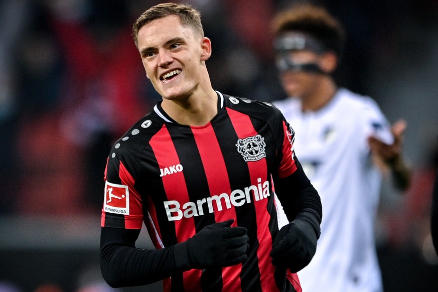 epa09643853 Leverkusen&#039;s Florian Wirtz reacts during the German Bundesliga soccer match between Bayer Leverkusen and 1899 Hoffenheim at BayArena in Leverkusen, Germany, 15 December 2021. EPA/SASC ...