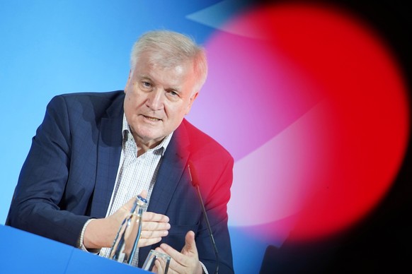 epa08296332 German Minister of Interior, Construction and Homeland Horst Seehofer during a press conference in Berlin, Germany, 15 March 2020. Seehofer anounced the partial closure of borders in order ...