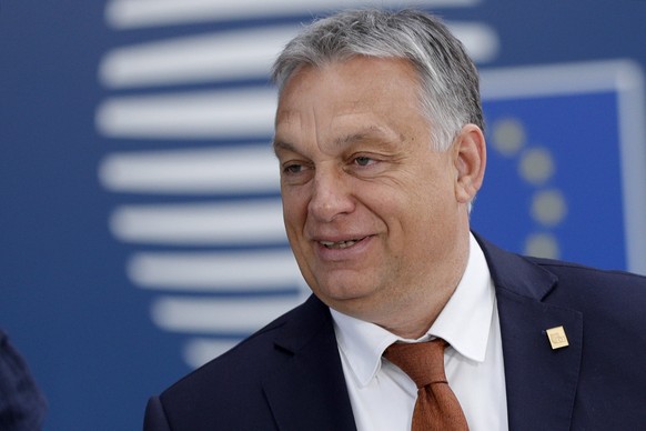epa07688836 Hungary&#039;s Prime Minister Viktor Orban arrives for the third straight day of an European Union leaders summit in Brussels, Belgium, 02 July 2019, for talks aimed at defusing fresh powe ...