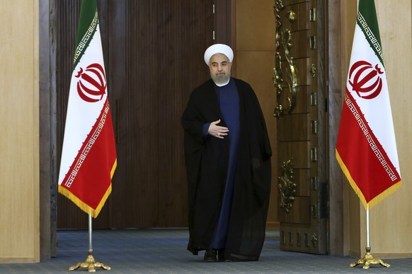 ZUM JAHRESTAG DES ATOMABKOMMENS MIT DEM IRAN, STELLEN WIR IHNEN AM MONTAG 11. JULI 2016 FOLGENDES ARCHIVBILD ZUR VERFUEGUNG. - Iran&#039;s President Hassan Rouhani arrives for an address to the nation ...