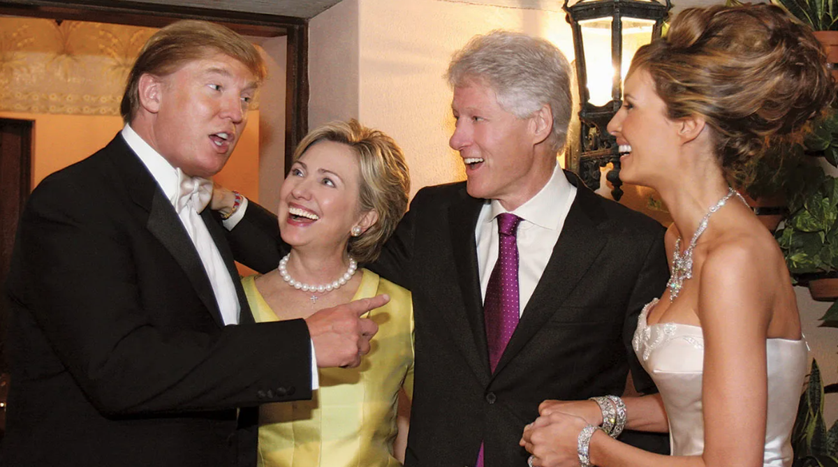 Les couples Trump et Clinton, le 22 janvier 2005.