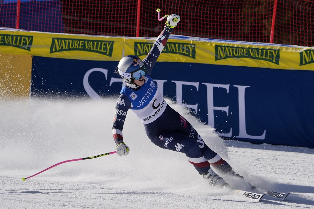 Forerunner Lindsey Vonn skis before a women's World Cup downhill skiing race, Saturday, Dec. 14, 2024, in Beaver Creek, Colo. (AP Photo/Robert F. Bukaty)