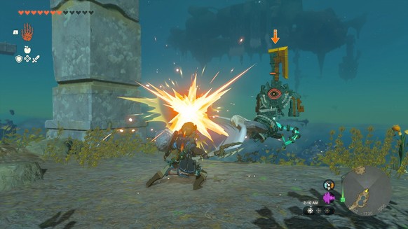 In principle, the battles still work the same as in the predecessor.  The weapon synthesis adds some new melee clubs, which also last much longer.