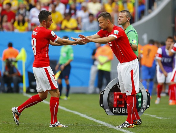 Drmic (l.) und Seferovic balgen sich um den Startplatz im Schweizer Sturmzentrum.