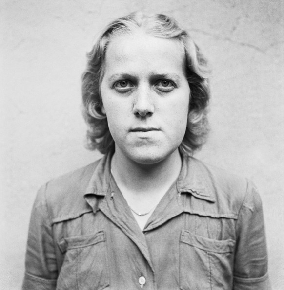 Lageraufseherin Hertha Bothe im August 1945.
