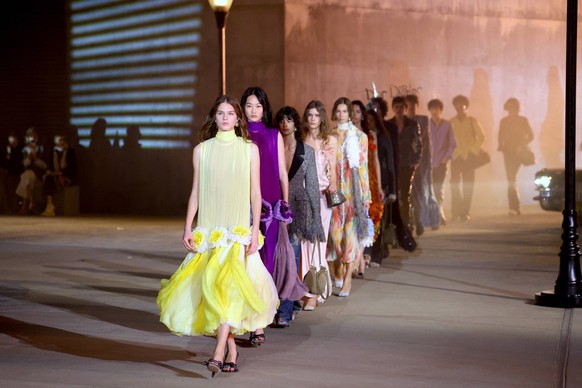 Christian Dior Cruise Collection 2027 - Runway - LA Models are walking the runway on the Christian Dior Cruise collection 2027 in Los Angeles, CA on May 13, 2026. Photo by Charles Guerin/ABACAPRESS.CO ...