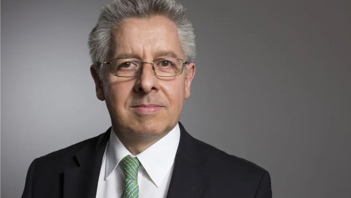 Felix Schoebi

Felix schöbi