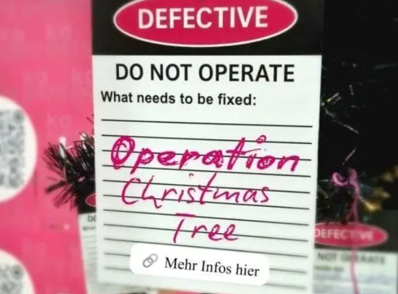 «Operation Christmas Tree»: Screenshot eines Social-Media-Beitrags der Kabinen-Gewerkschaft Kapers, welche mit einem mit Frustnotizen verzierten Weihnachtsbaum gegen die aktuelle Situation bei der Swi ...
