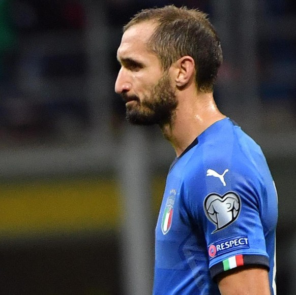 epa06327559 Italy&#039;s defender Andrea Barzagli, team manager Gabriele Oriali and defender Giorgio Chiellini (R) show their dejection at the end of the FIFA World Cup 2018 qualification playoff seco ...