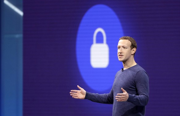 Facebook CEO Mark Zuckerberg makes the keynote speech at F8, theFacebook&#039;s developer conference, Tuesday, May 1, 2018, in San Jose, Calif. (AP Photo/Marcio Jose Sanchez)