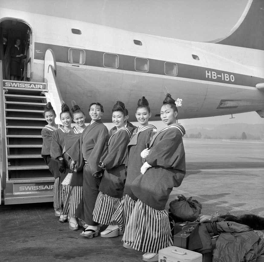 The imperial japanese ballet, arrival at Zurich-Kloten airport 1962 The imperial japanese ballet, arrival at Zurich-Kloten airport 1962 (Photo by ATP/RDB/ullstein bild via Getty Images)