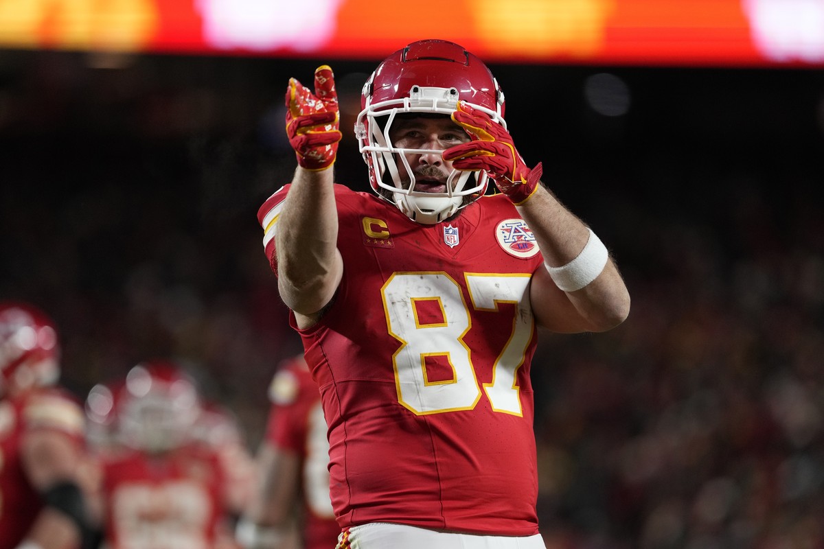 Kansas City Chiefs tight end Travis Kelce celebrates after catching a pass during the second half of an NFL football AFC divisional playoff game against the Houston Texans Saturday, Jan. 18, 2025, in  ...