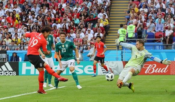 epa06846107 South Korea&#039;s defender Kim Young-gwon scores a goal during the FIFA World Cup 2018 group F preliminary round soccer match between South Korea and Germany at Kazan Arena in Kazan, Russ ...