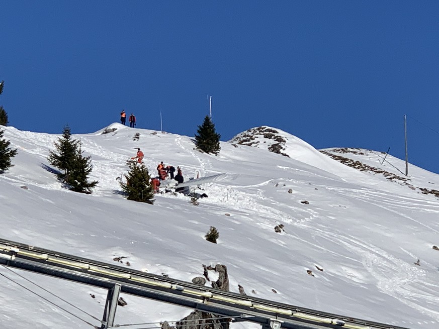 Bild vom Flugzeugabsturz in Arosa.