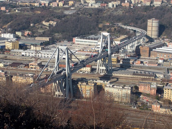 Ponte Morandi, Viadotto Morandi, Genua; eingestÃ¼rzt am 14. August 2018. (Quelle: Bbruno/Wikimedia.org)