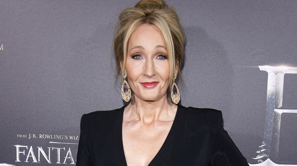 FILE - In this Nov. 10, 2016 file photo, J. K. Rowling attends the world premiere of &quot;Fantastic Beasts and Where To Find Them&quot; in New York. British TV personality Piers Morgan and Rowling ar ...