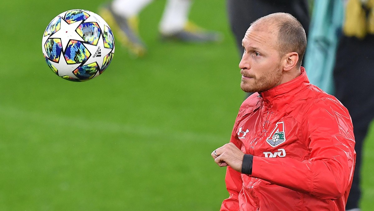 Lokomotiv Moscow's Benedikt Hoewedes attends a training session ahead of Tuesday's Champions League group D soccer match against Juventus, at the Allianz stadium in Turin, Italy, Monday, Oct ...