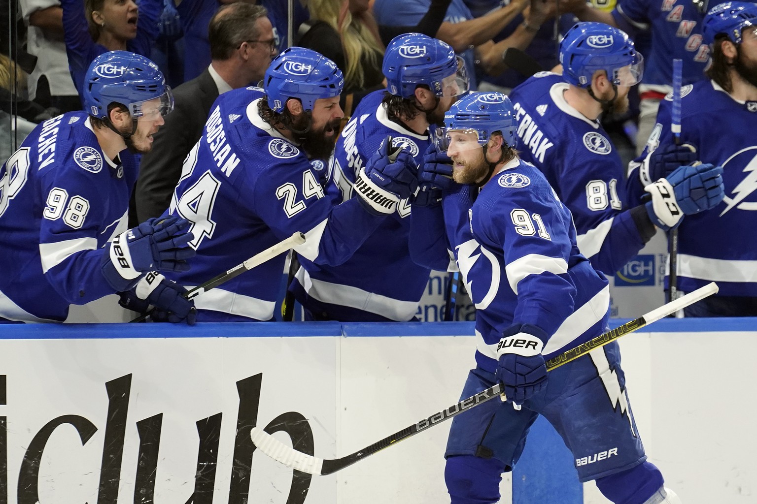 Tampa Bay Lightning center Steven Stamkos (91) celebrates with the bench after his goal against the New York Rangers during the third period in Game 6 of the NHL hockey Stanley Cup playoffs Eastern Co ...