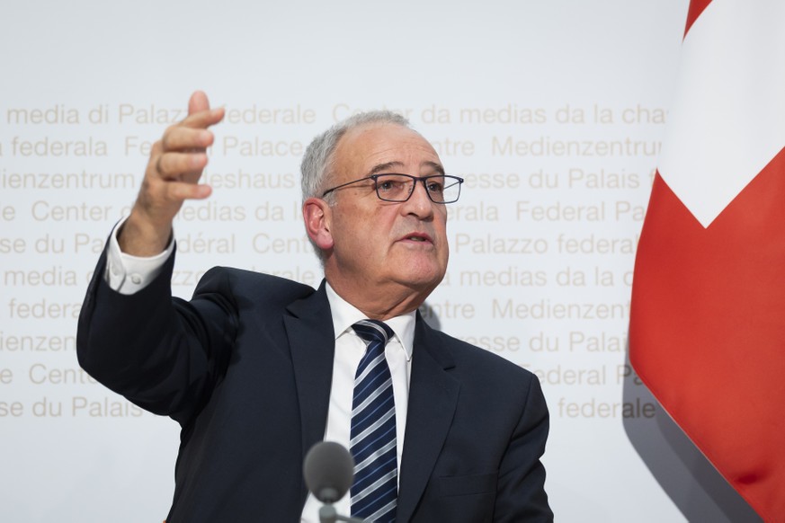 Bundespraesident Guy Parmelin spricht waehrend einer Medienkonferenz des Bundesrates zur Agrarpolitik ab 2030, am Mittwoch, 2. September 2026 in Bern. (KEYSTONE/Peter Klaunzer)