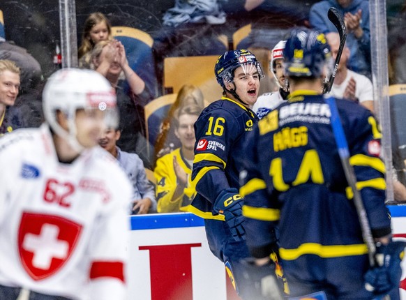 HUSQVARNA, SWEDEN 20260430 Sweden s Anton Frondell celebrates after the 5-0 goal during Thursday s international Ice hockey, Eishockey match between Sweden and Switzerland at Husqvarna Garden HUSQVARN ...