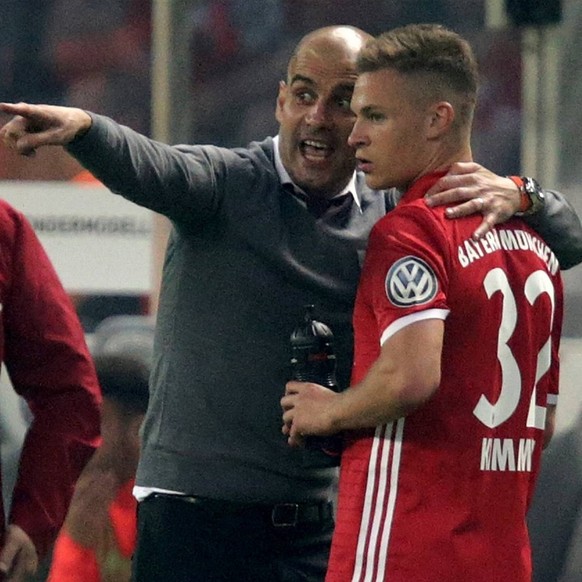 GER, DFB Pokal Finale 2016, FC Bayern Muenchen vs Borussia Dortmund 21.05.2016, Olympiastadion, GER, Berlin, DFB Pokal Finale 2016, FC Bayern Muenchen vs Borussia Dortmund im Bild Trainer Josep Guardi ...