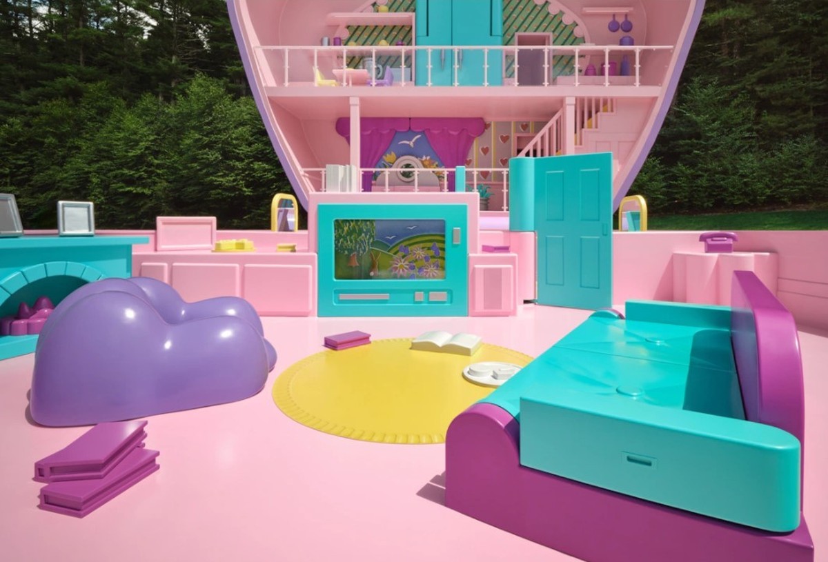 Airbnb Polly pocket