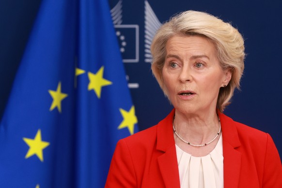 epa12416139 President of the European Commission Ursula von der Leyen gives press statements with NATO Secretary General Mark Rutte (not pictured) ahead of the weekly meeting of the College of Commiss ...