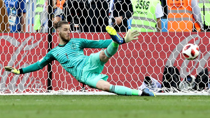 epa06855805 Goalkeeper David de Gea of Spain is beaten during the penalty shoot-out during the FIFA World Cup 2018 round of 16 soccer match between Spain and Russia in Moscow, Russia, 01 July 2018.

 ...