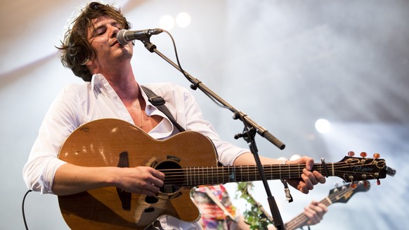 Swiss singer and guitarist Faber performs on the stage Zeltbuhne during the 34st of the Gurten music open air festival in Bern, Switzerland, this Thursday, July 13, 2017. (KEYSTONE/Anthony Anex)