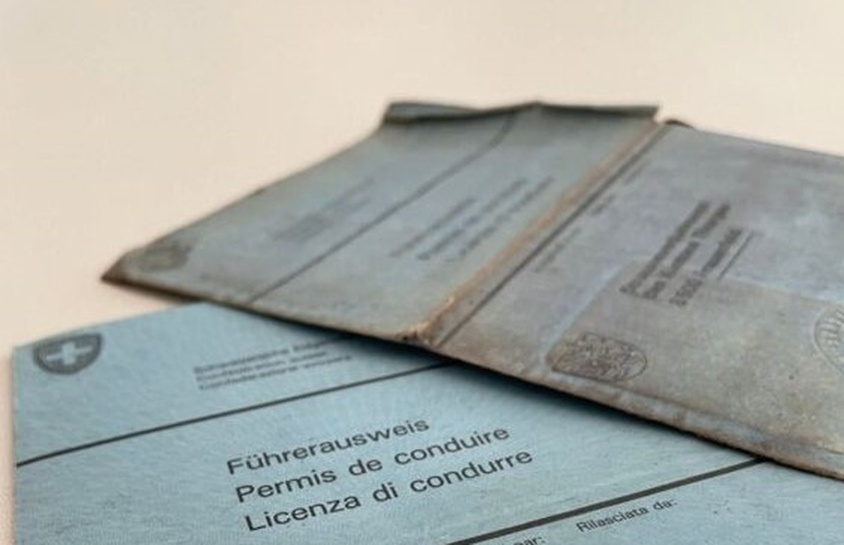 Alter blauer Führerausweis / Führerschein