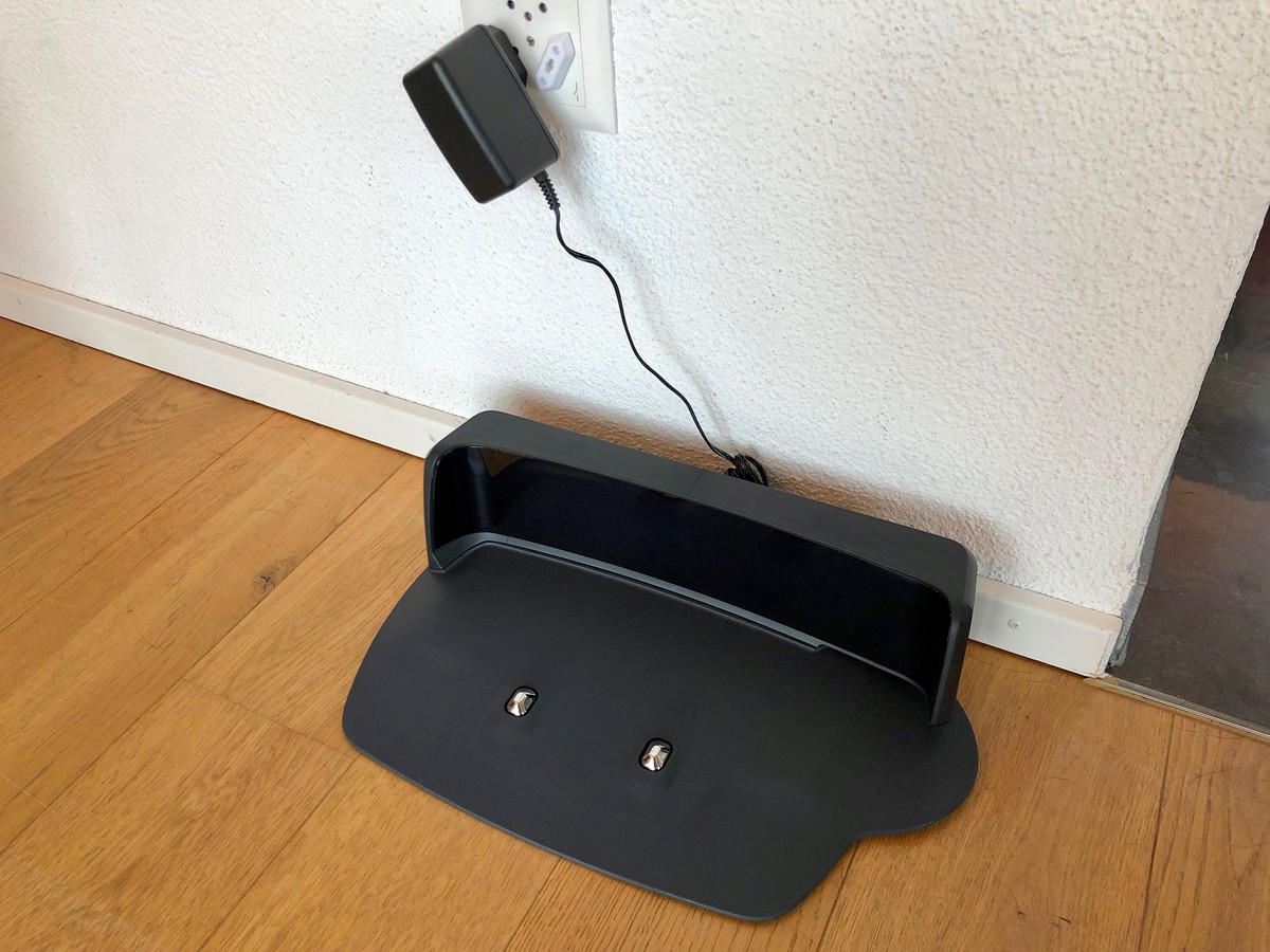 Die Ladestation zum Pure i9.